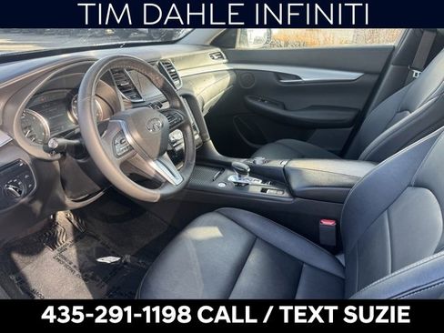 Used 2020 INFINITI QX50 Luxe w/ Navigation Package image 12