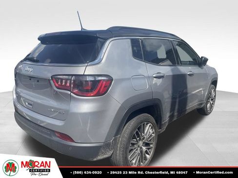 Used 2023 Jeep Compass Limited w/ Elite Group AWD/4WD image 4