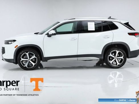 Used 2025 Volkswagen Tiguan SE w/ Panoramic Sunroof Package AWD/4WD image 41