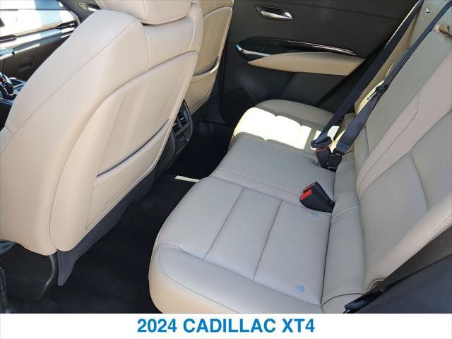 Used 2024 Cadillac XT4 Luxury w/ Cold Weather Package FWD image 23