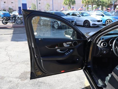 Used 2016 Mercedes-Benz C 300 Sedan image 12