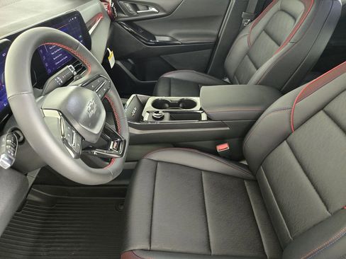 New 2026 Chevrolet Equinox RS w/ Convenience Package III FWD image 14