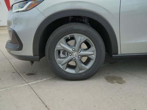 New 2027 Honda HR-V LX image 12