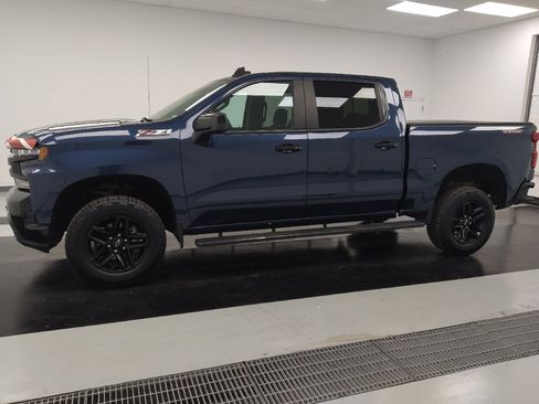 Used 2020 Chevrolet Silverado 1500 LT Trail Boss image 2