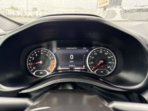 Used 2021 Jeep Renegade Limited w/ Trailer Tow Group image 26