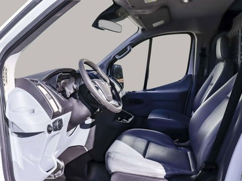 Used 2019 Ford Transit 250 148 Low Roof image 18