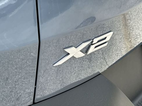 Used 2025 BMW X2 xDrive28i AWD/4WD image 10