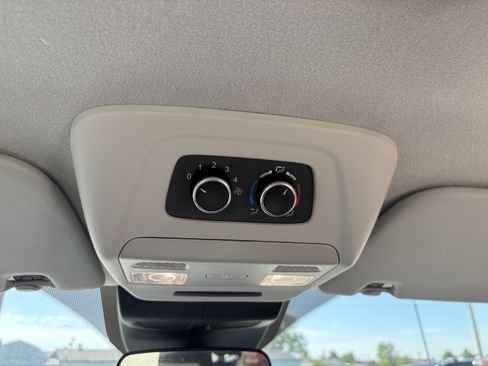 Used 2023 Ford Transit 350 XLT RWD image 13