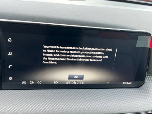 New 2026 Nissan Kicks SR w/ Cold Weather Package FWD image 9