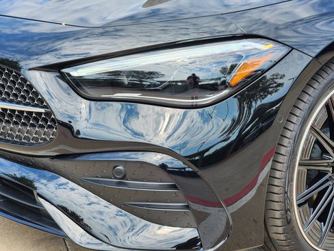 New 2026 Mercedes-Benz CLE 300 4MATIC Coupe image 8