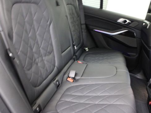 Used 2024 BMW X5 xDrive50e AWD/4WD image 22