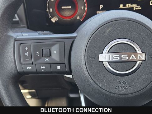 New 2026 Nissan Kicks SV image 25