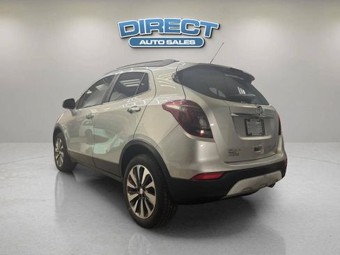 Used 2017 Buick Encore Essence FWD image 4