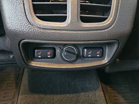 Used 2017 Ford Taurus SHO w/ Driver Assist Package image 28