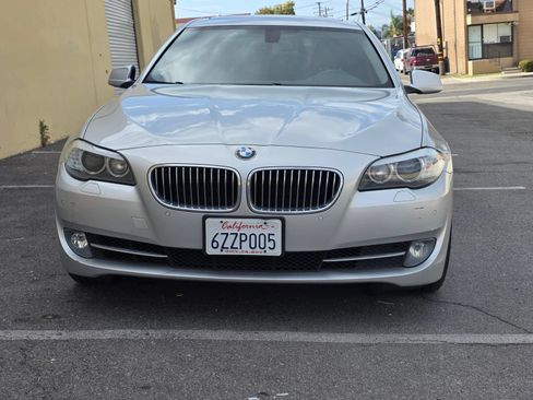 Used 2013 BMW 528i Sedan RWD image 2