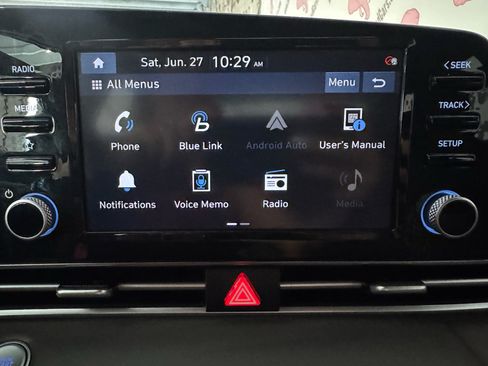Used 2022 Hyundai Elantra SEL w/ Convenience Package FWD image 27