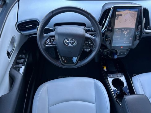 Used 2020 Toyota Prius Limited image 14