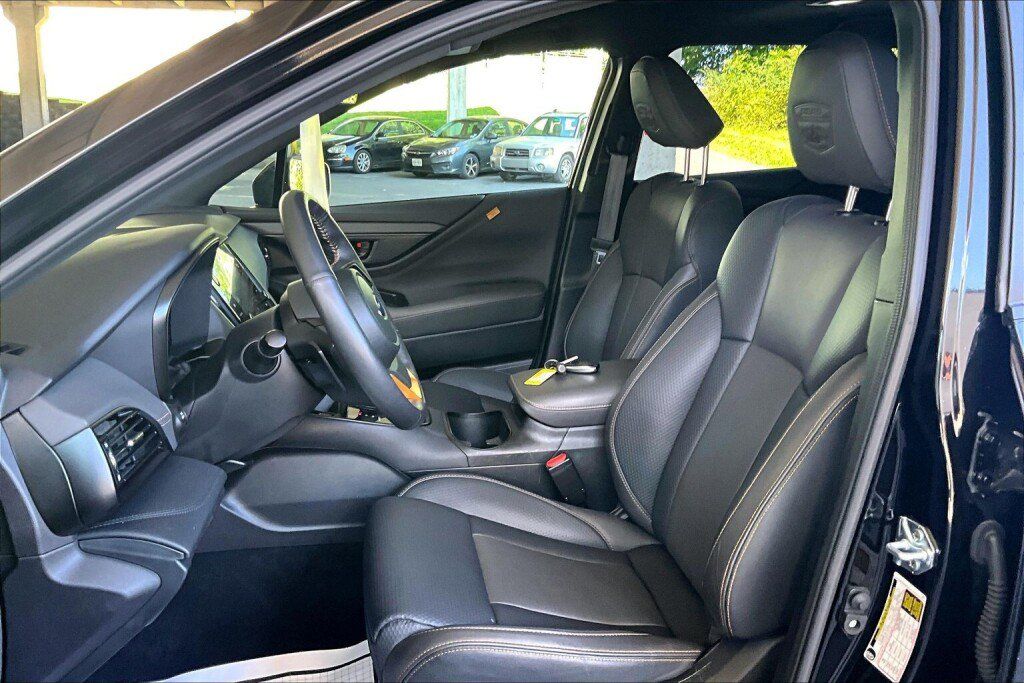 Certified 2025 Subaru Outback Wilderness AWD/4WD image 15