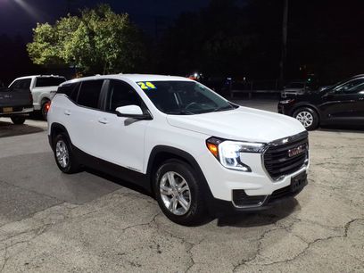 Used 2024 GMC Terrain SLE
