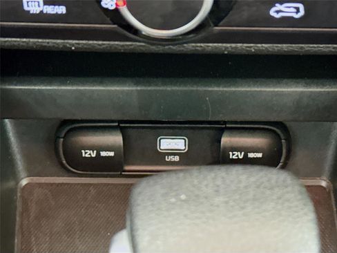 Used 2024 Kia Soul LX w/ LX Technology Package image 23