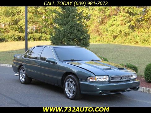 Used 1995 Chevrolet Impala SS image 3
