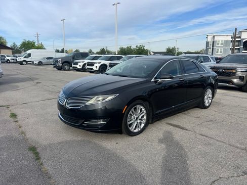 Used 2014 Lincoln MKZ FWD image 14