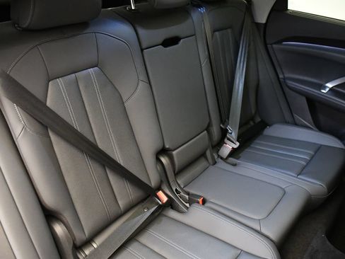 Used 2025 Audi Q5 Prestige w/ 20" Wheel Package AWD/4WD image 52