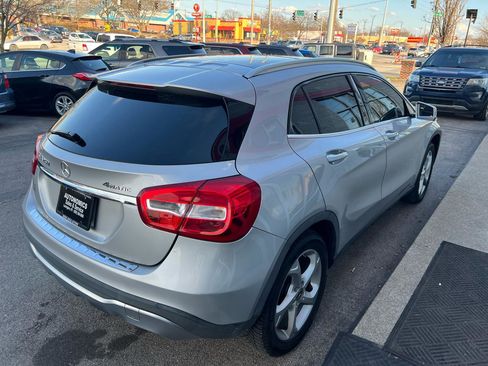 Used 2018 Mercedes-Benz GLA 250 4MATIC image 7