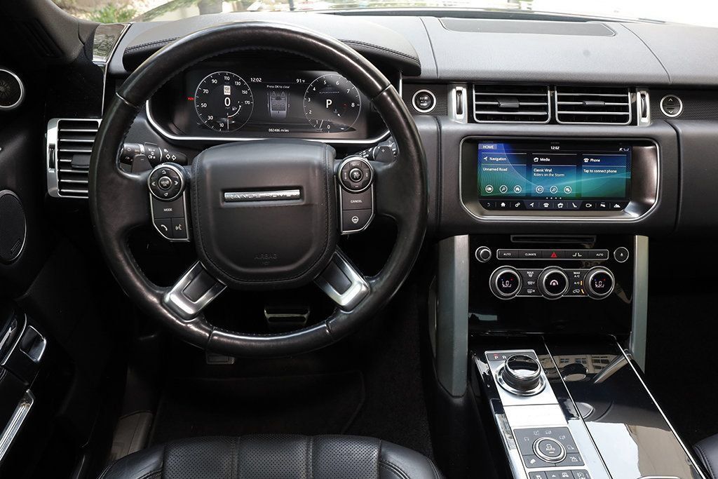 Used 2017 Land Rover Range Rover Supercharged AWD/4WD image 40