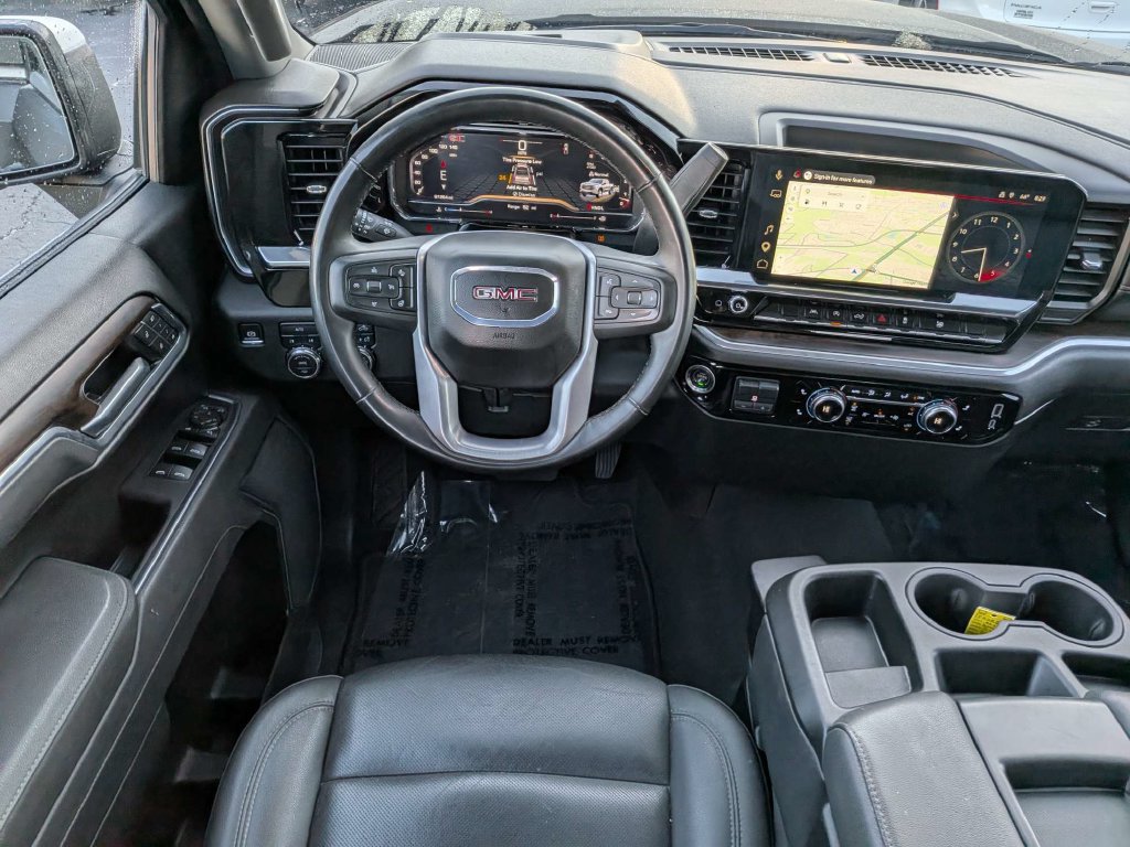 Used 2025 GMC Sierra 1500 SLT AWD/4WD image 16