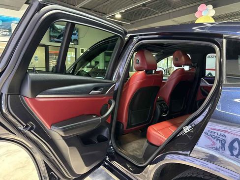 Used 2023 BMW X4 xDrive30i w/ M Sport Package image 37