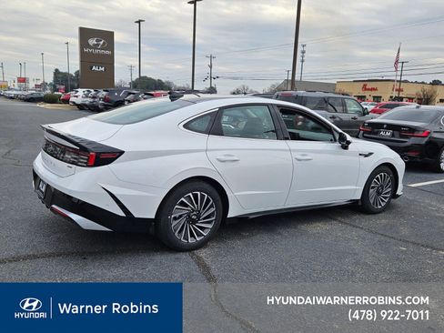 New 2026 Hyundai Sonata Limited image 13