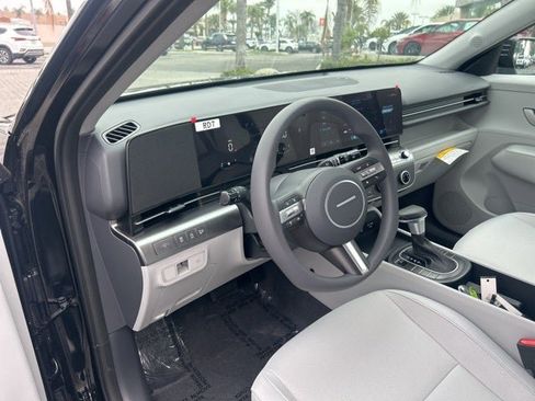 New 2026 Hyundai Kona SE image 14