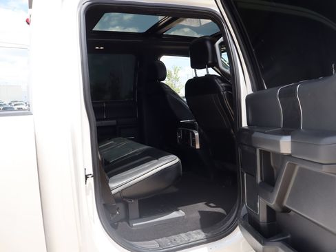 Used 2019 Ford F350 Platinum w/ Platinum Ultimate Package AWD/4WD image 28