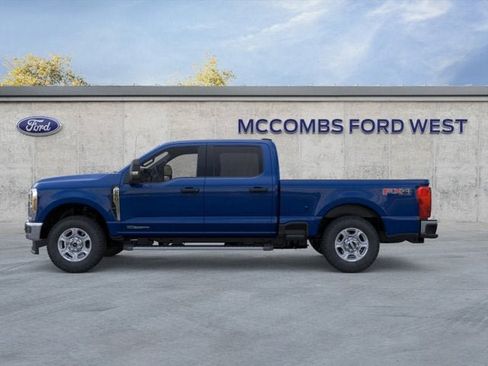 New 2026 Ford F250 XLT w/ FX4 Off-Road Package AWD/4WD image 5