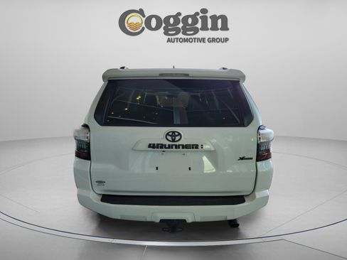 Certified 2023 Toyota 4Runner SR5 Premium image 3