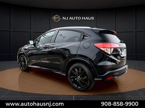 Used 2021 Honda HR-V Sport image 6