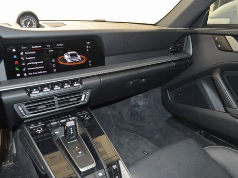 Certified 2024 Porsche 911 Carrera 4S image 25