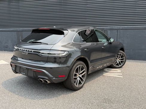 Certified 2026 Porsche Macan S AWD/4WD image 8