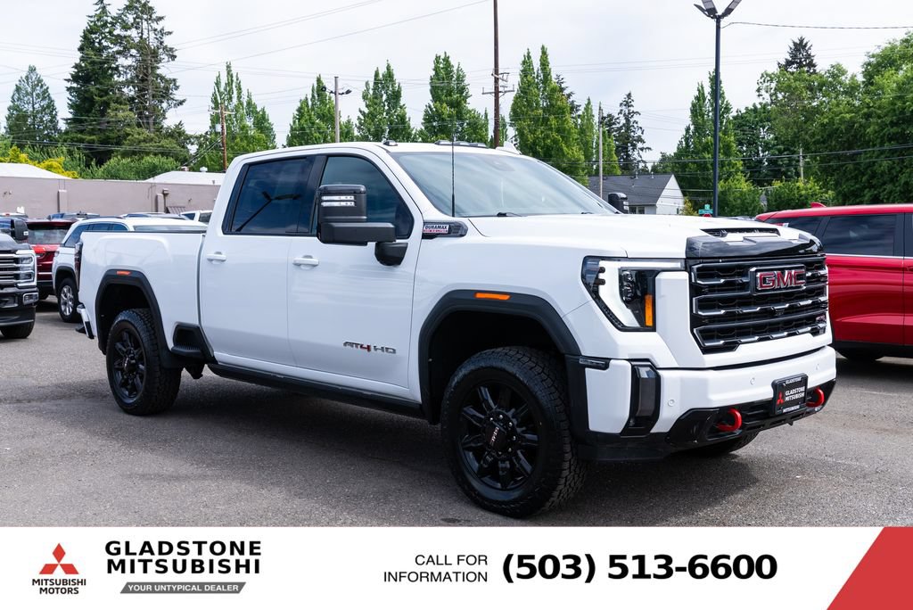 Used 2024 GMC Sierra 2500 AT4 w/ Technology Package AWD/4WD image 1