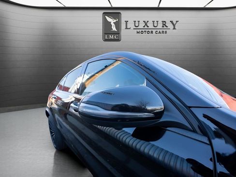 Used 2023 Mercedes-Benz GLC 300 4MATIC Coupe image 12