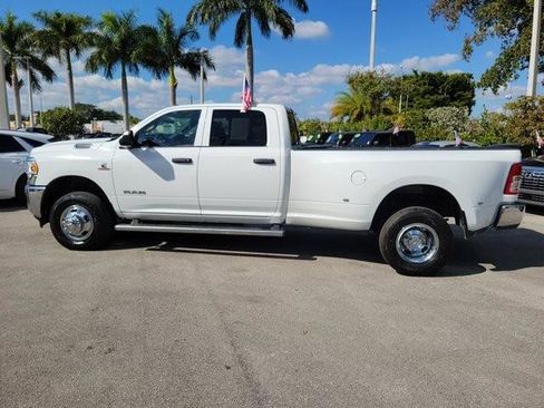 Used 2022 RAM 3500 Tradesman image 8