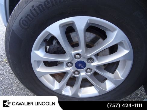 Certified 2022 Ford Escape SE AWD/4WD image 37
