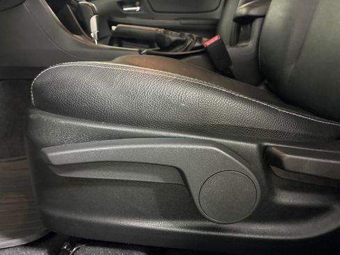 Used 2014 Subaru Impreza 2.0i Limited w/ Popular Package #2 AWD/4WD image 22