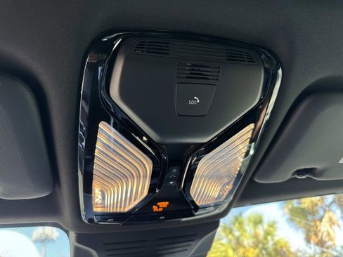 New 2026 BMW X5 sDrive40i w/ M Sport Package image 28