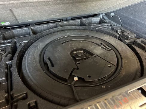 Used 2020 Audi Q3 2.0T Prestige w/ Prestige Package image 41