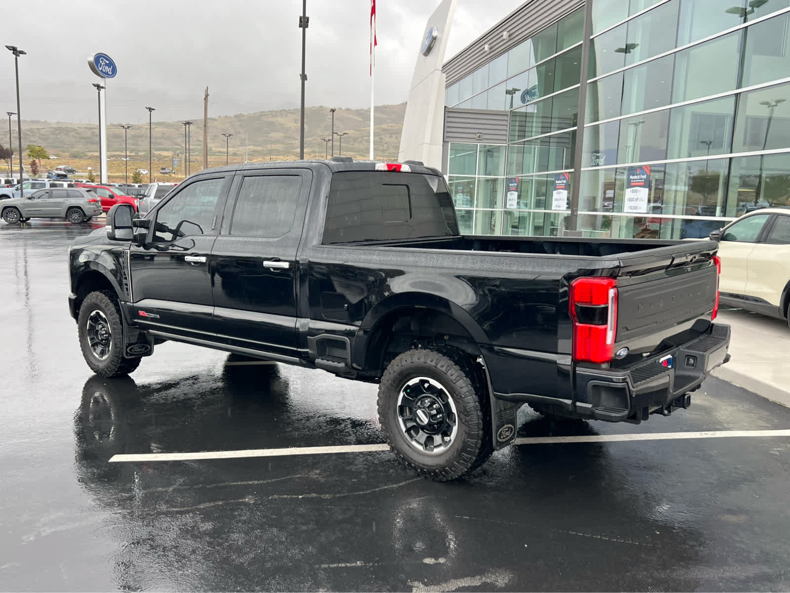 Used 2026 Ford F350 Platinum w/ Platinum Plus Package AWD/4WD image 12