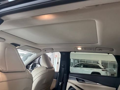 Used 2023 INFINITI QX60 Luxe w/ Cargo Package AWD/4WD image 34