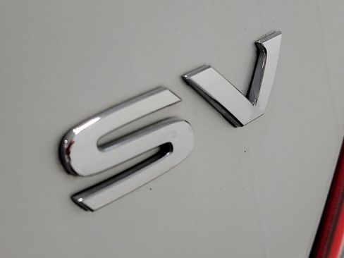 Used 2012 Nissan Versa SV image 32