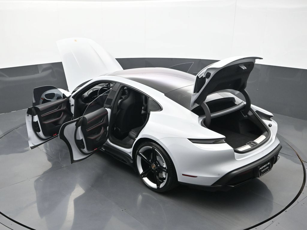 Certified 2024 Porsche Taycan GTS AWD/4WD image 28